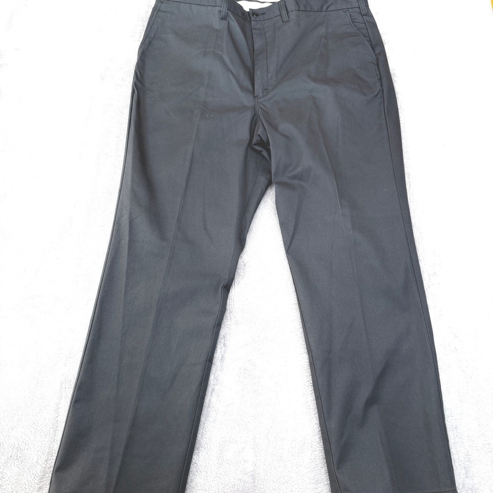 Dickies Occupational Wear Men 42x31 Drk Gray Wrk Pants PT10CH 44UU Straight Leg